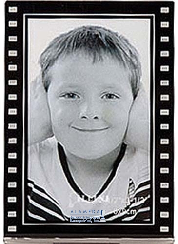 2 1/2 x 3 1/2 Magnetic Filmstrip Slip-In Frame
