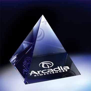 Pyramid paperweight