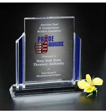 Heritage Award 7-1/2"