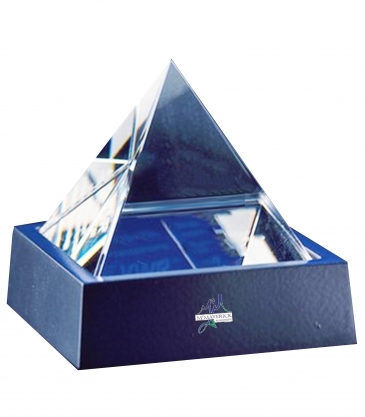 3" Pyramid Award (Without Base)