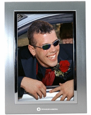 5 X 7 Metalized Plastic Curved Frame