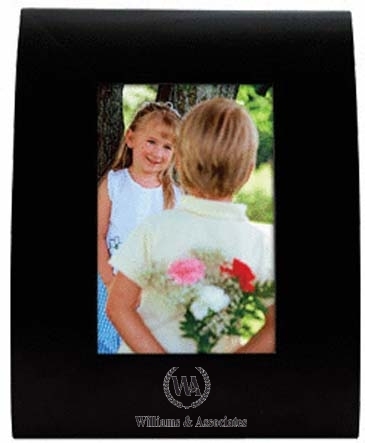 5 x 7 Curved Wood Frame