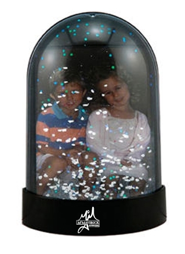 Magnetic Snow Globe