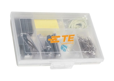 7-In-1 Stationery Kit