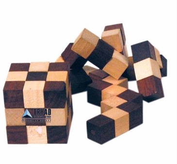 Wooden Elastic Cube Puzzle