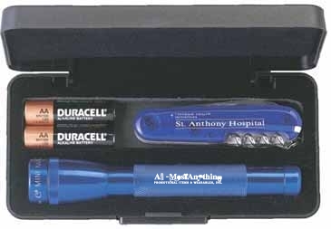 Mini Maglite® With Large Victorinox® Swiss Army Knife