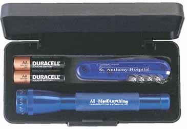 Mini Maglite® With Large Victorinox® Swiss Army Knife