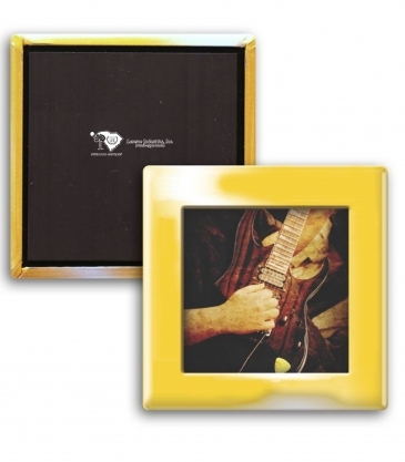 Square Button w/ Magnet