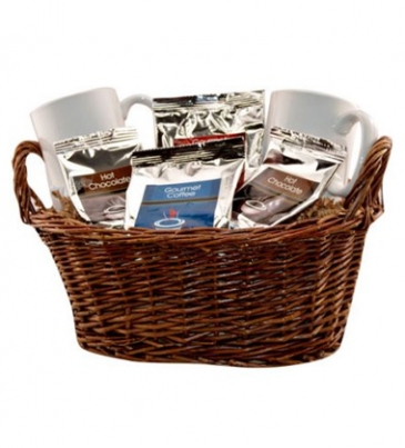 2 Mug Deluxe Gift Basket