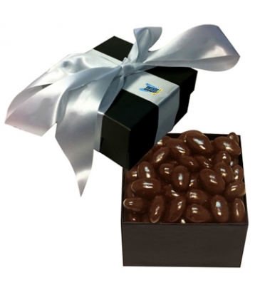 The Classic Singles_Chocolate Almonds, Almond Butter Crunch, Cara