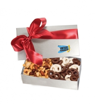 The Executive Gift Box_Almond Tea Cookies & Mini Chocolate Pretze