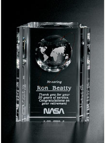 Capricorn Global Award 6"