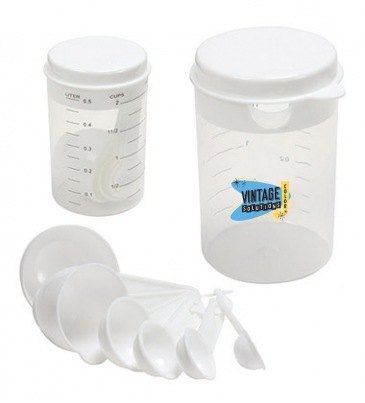 Recipe-Ready Measuring Cup Set & Strainer