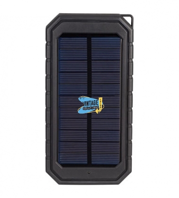 High Sierra® IPX 5 Solar Fast Wireless Power Bank