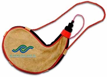 1 Liter PVC Lined Leather Curved Bota Bag