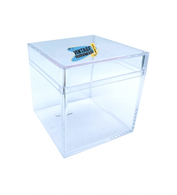 Cube Shaped Acrylic Container With Candy_Empty