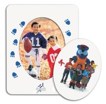 Picture Frame w/ Oval Punch Out