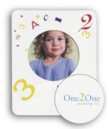 Circle Punch Out Picture Frame Magnet
